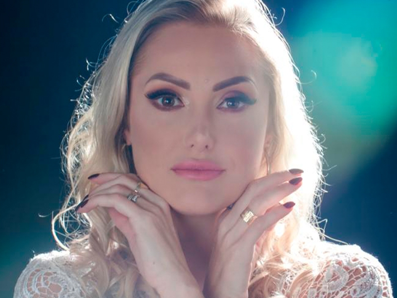 CIRURGIA DAS PÁLPEBRAS REJUVENESCE E LEVANTA O OLHAR  - BLEFAROPLASTIA
