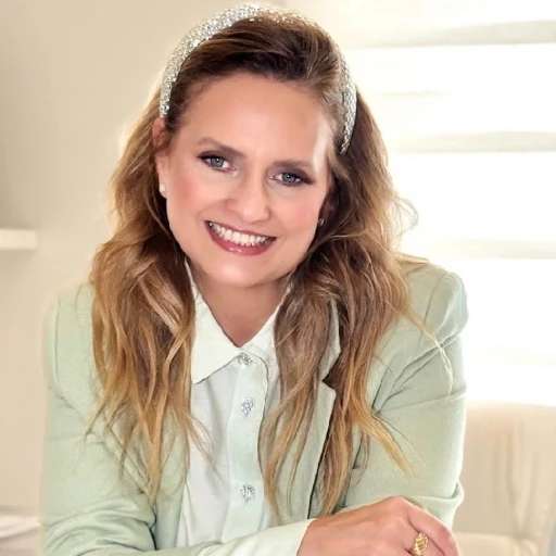 Foto de Dra. Lorena da Rosa Rodrigues