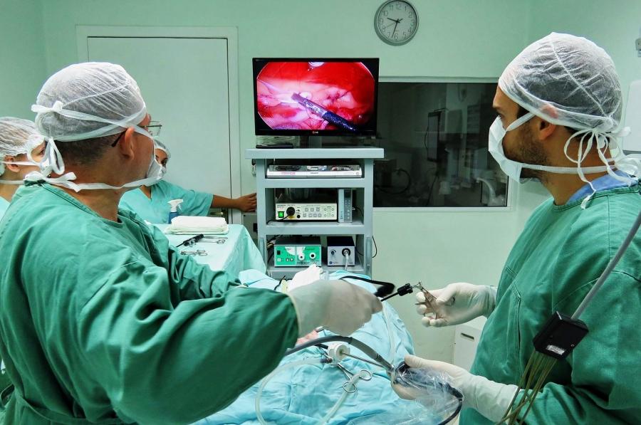 VOCÊ CONHECE OS BENEFÍCIOS DA VÍDEO CIRURGIA?