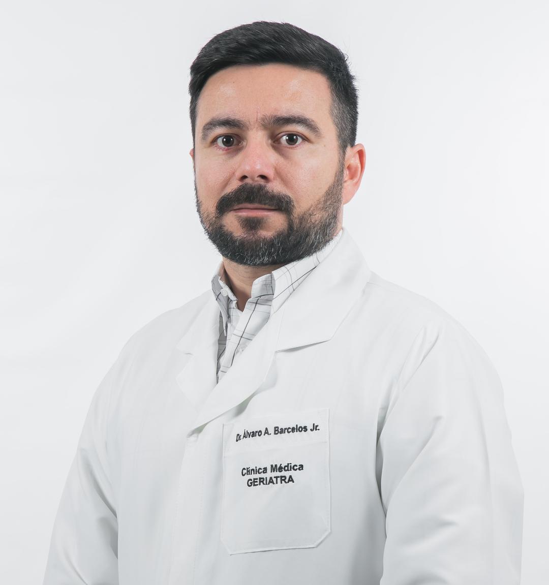 Foto de Dr. Álvaro Alberto Barcelos Junior