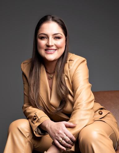 Foto de Drª. Laís Cechinel