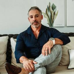 Foto de Dr. Felipe Azevedo Olson