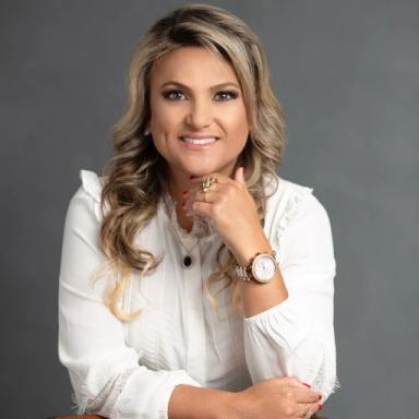 Foto de Dra. Thaís Bacha Berti